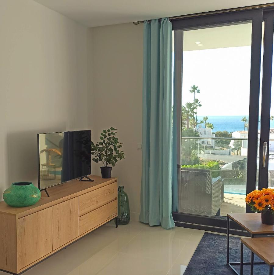 La Paloma Beach Apartment With Pool By Casa Del Sol Hr Manilva Exterior photo