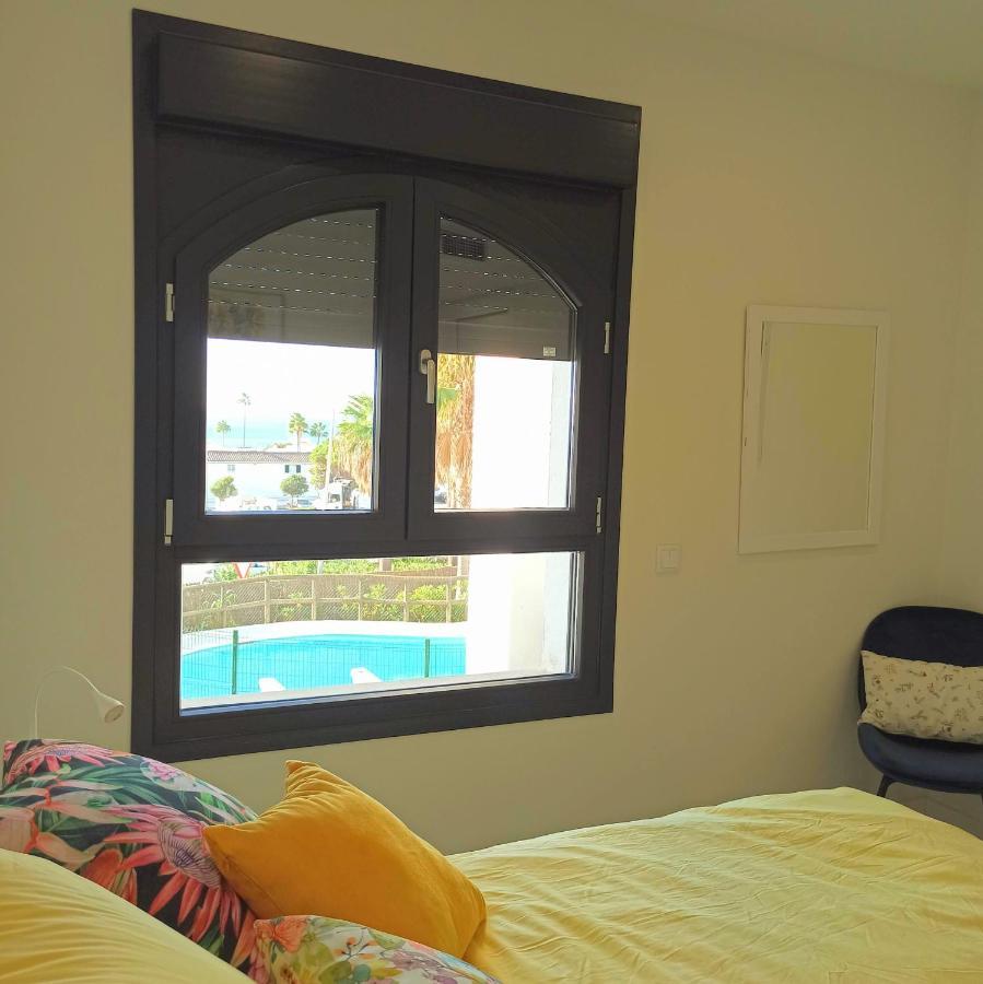 La Paloma Beach Apartment With Pool By Casa Del Sol Hr Manilva Exterior photo